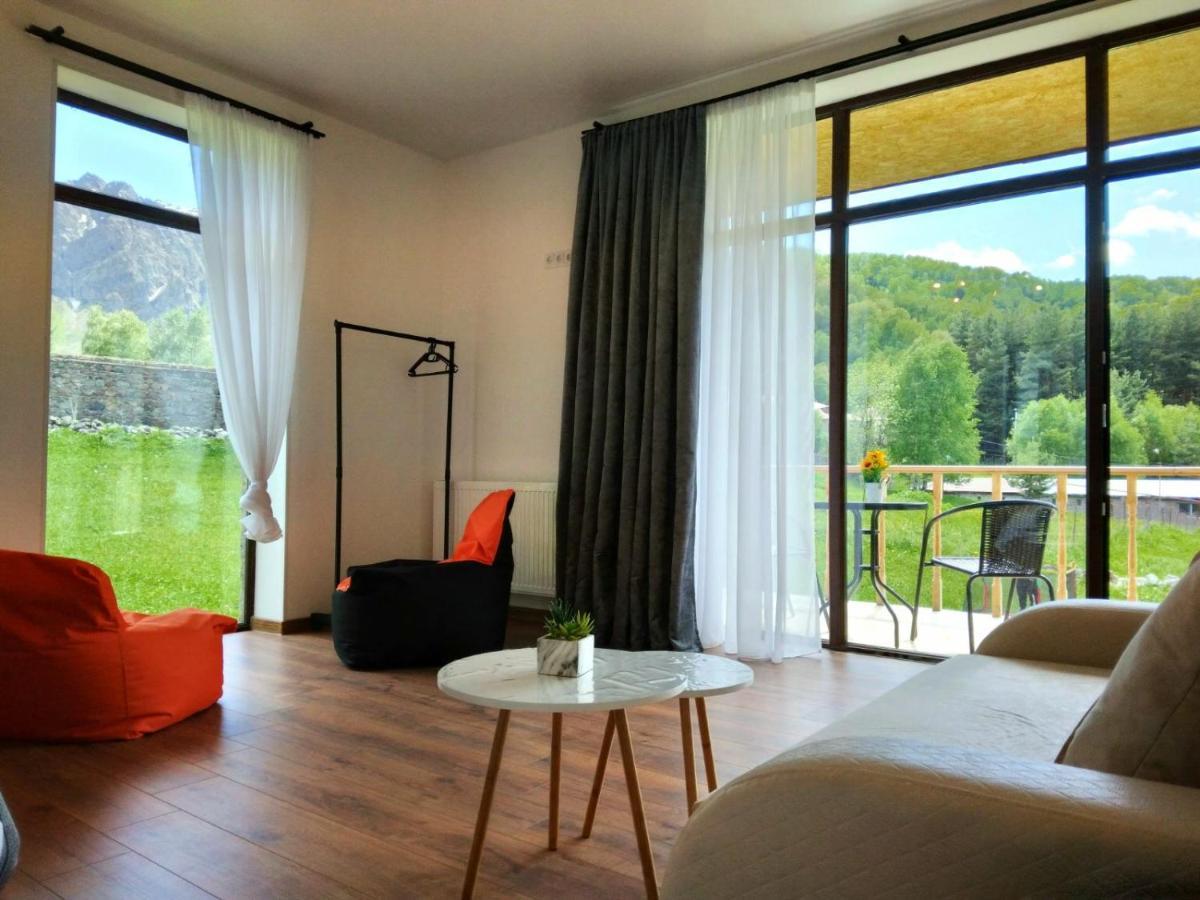 Terkhena Hotel Казбеги Екстериор снимка