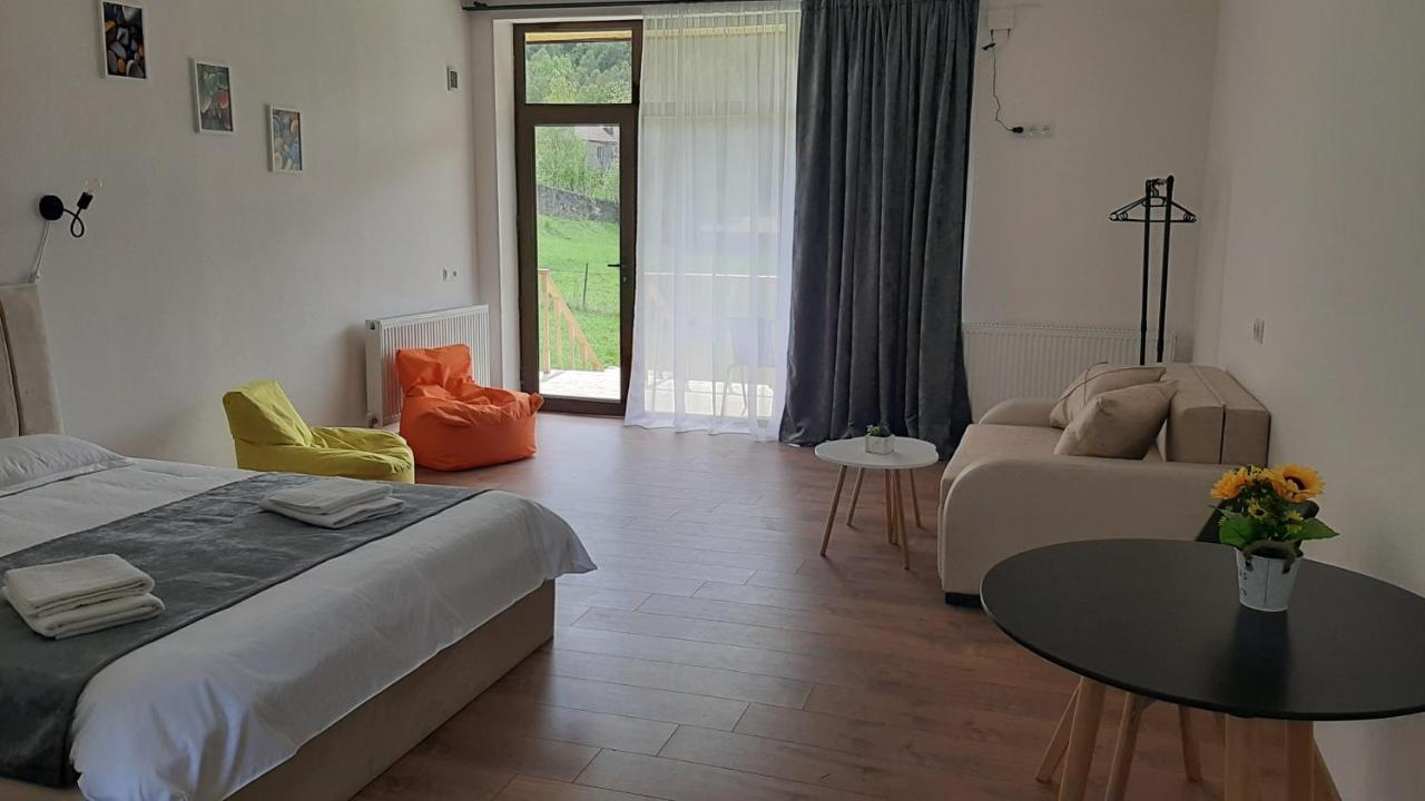Terkhena Hotel Казбеги Екстериор снимка